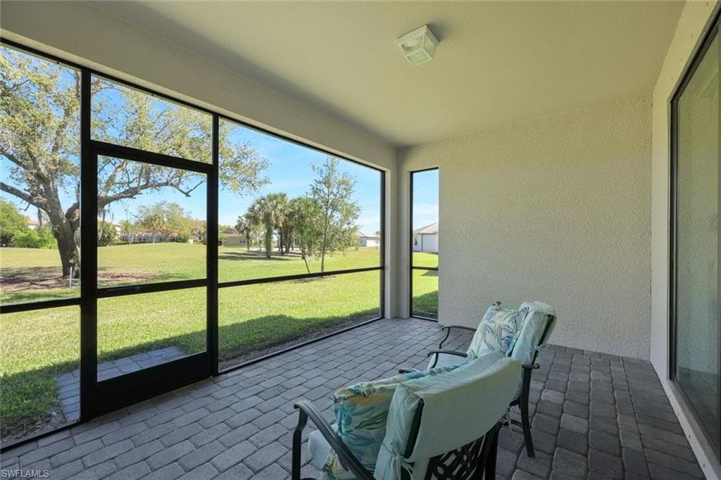 1821 Lema Ct, Naples, FL 34120-24