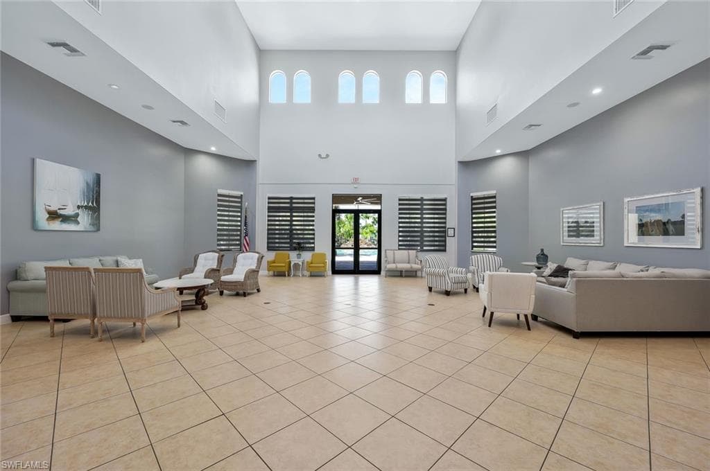 1821 Lema Ct, Naples, FL 34120-41