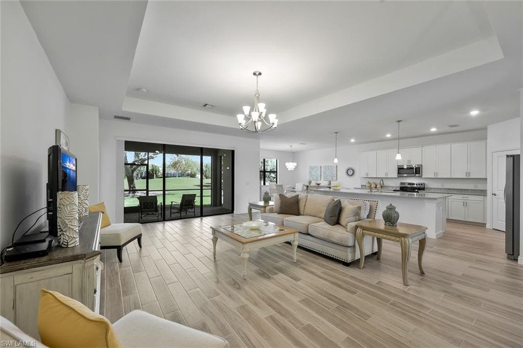 1821 Lema Ct, Naples, FL 34120-5