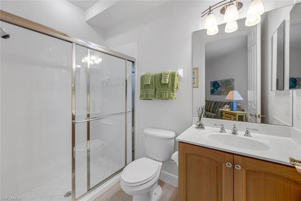 9243 Tesoro Ln 103, Naples, FL 34114-16