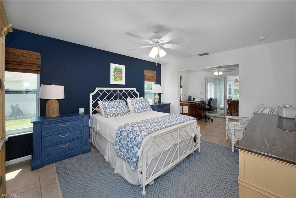 4440 Beechwood Lake Dr, Naples, FL 34112-11