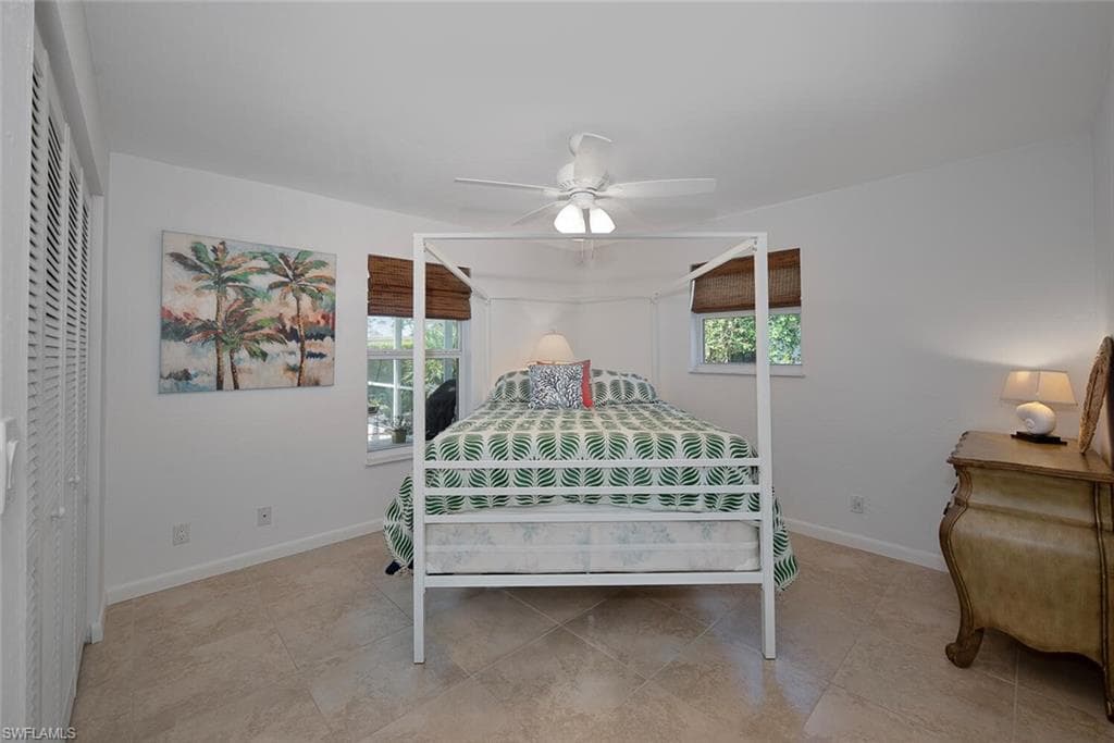 4440 Beechwood Lake Dr, Naples, FL 34112-16