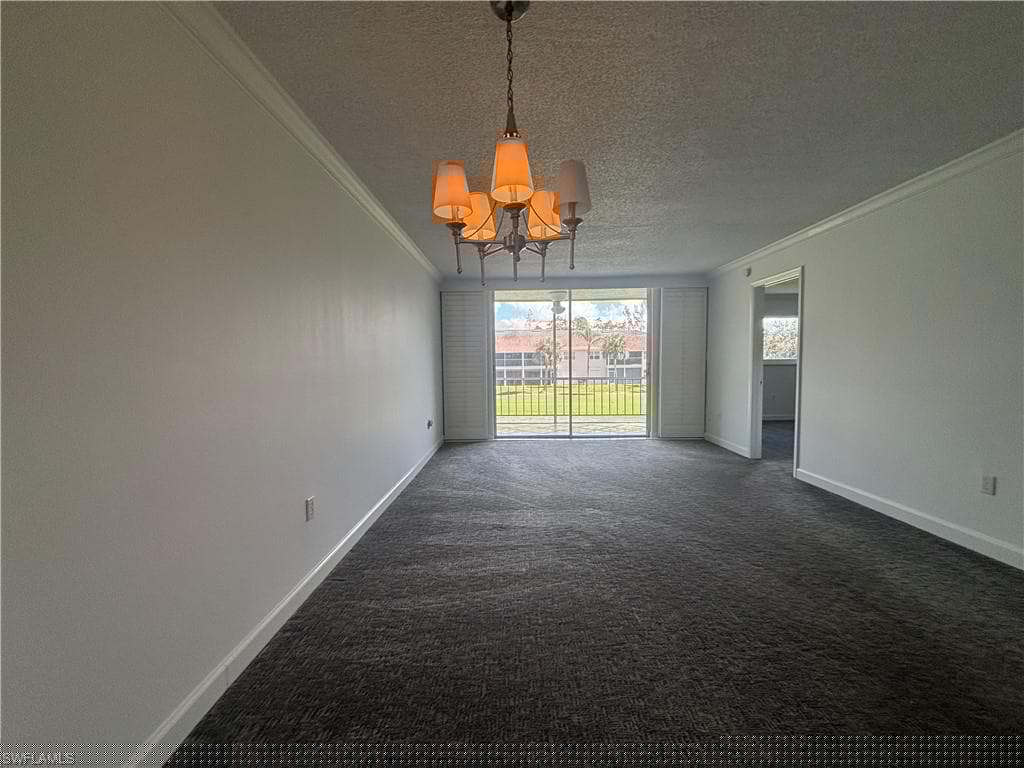 225 Turtle Lake Ct 210, Naples, FL 34105-16
