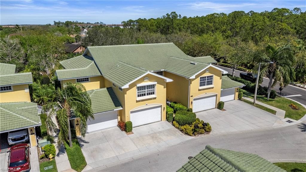 8395 Big Acorn Cir 1b, Naples, FL 34119-33