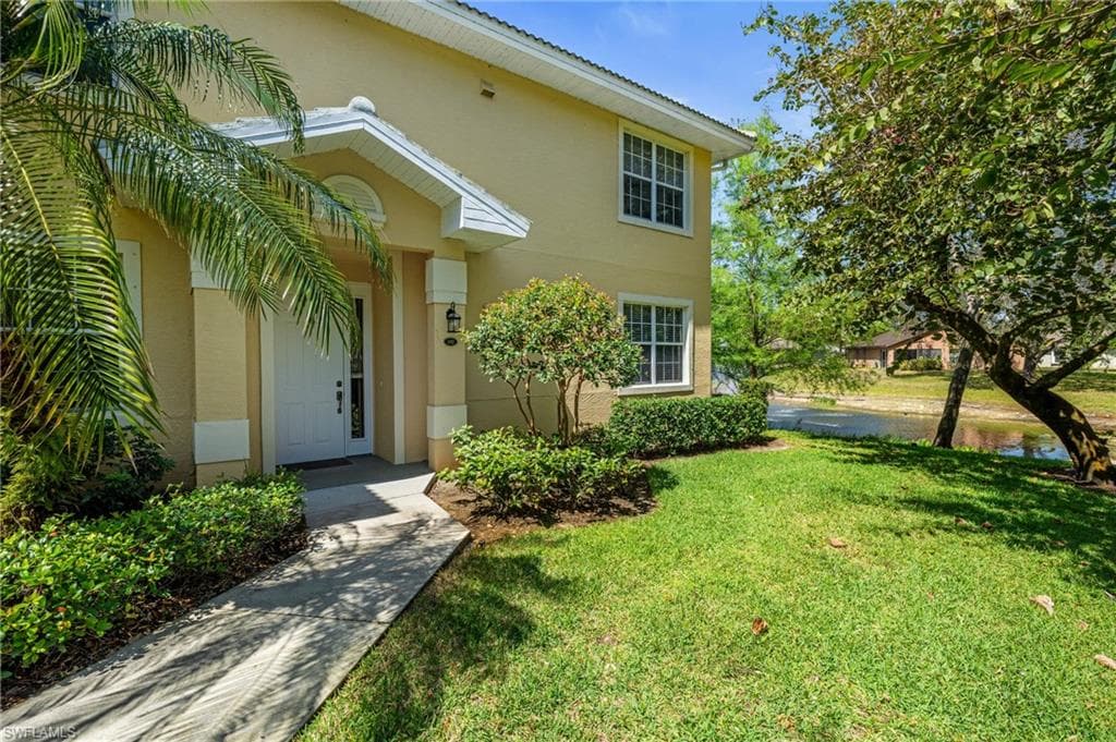 8395 Big Acorn Cir 1b, Naples, FL 34119-3