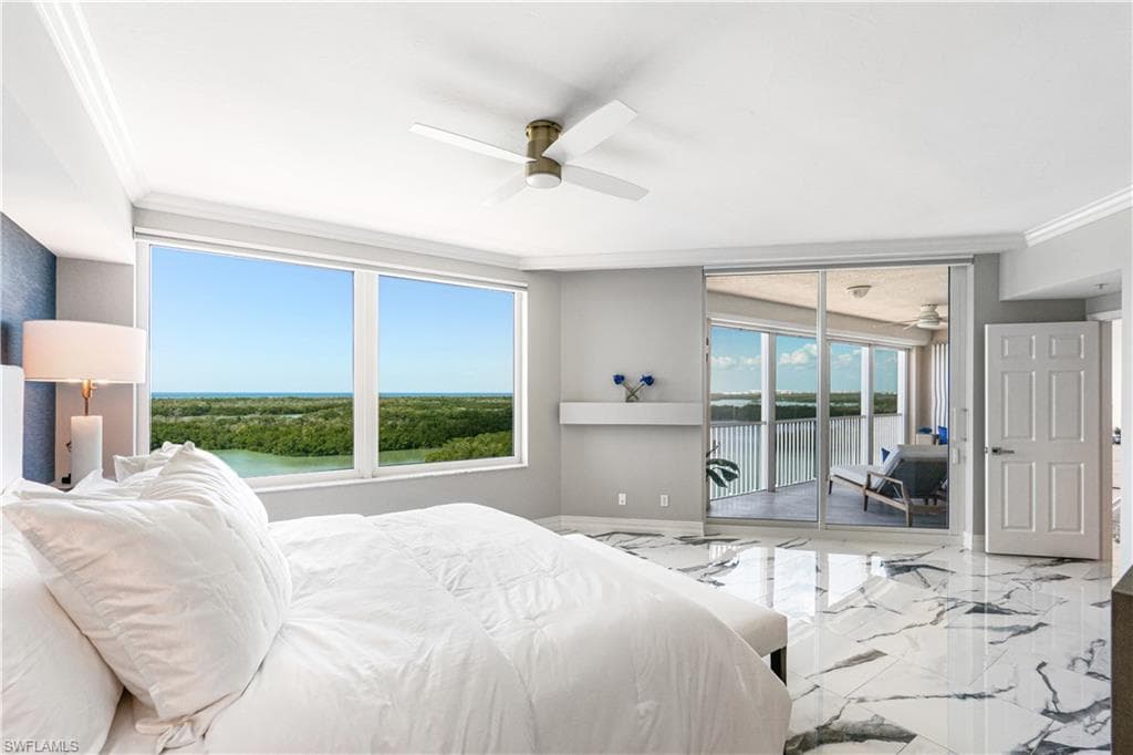 435 Dockside Dr B702, Naples, FL 34110-18