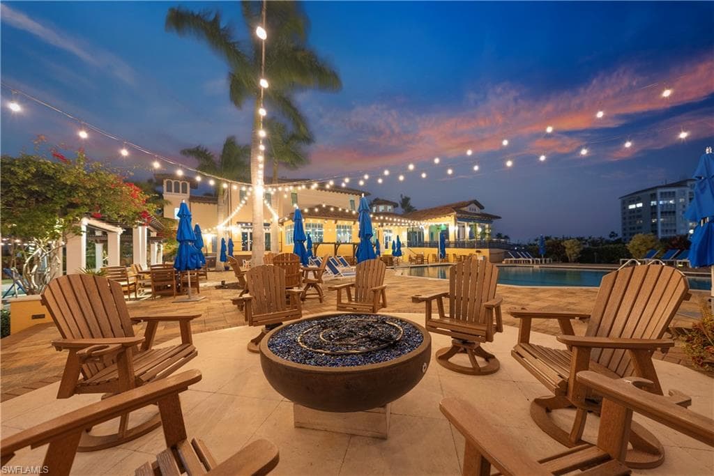 435 Dockside Dr B702, Naples, FL 34110-40