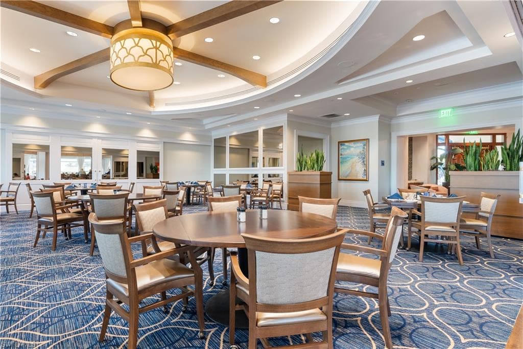 435 Dockside Dr B702, Naples, FL 34110-41