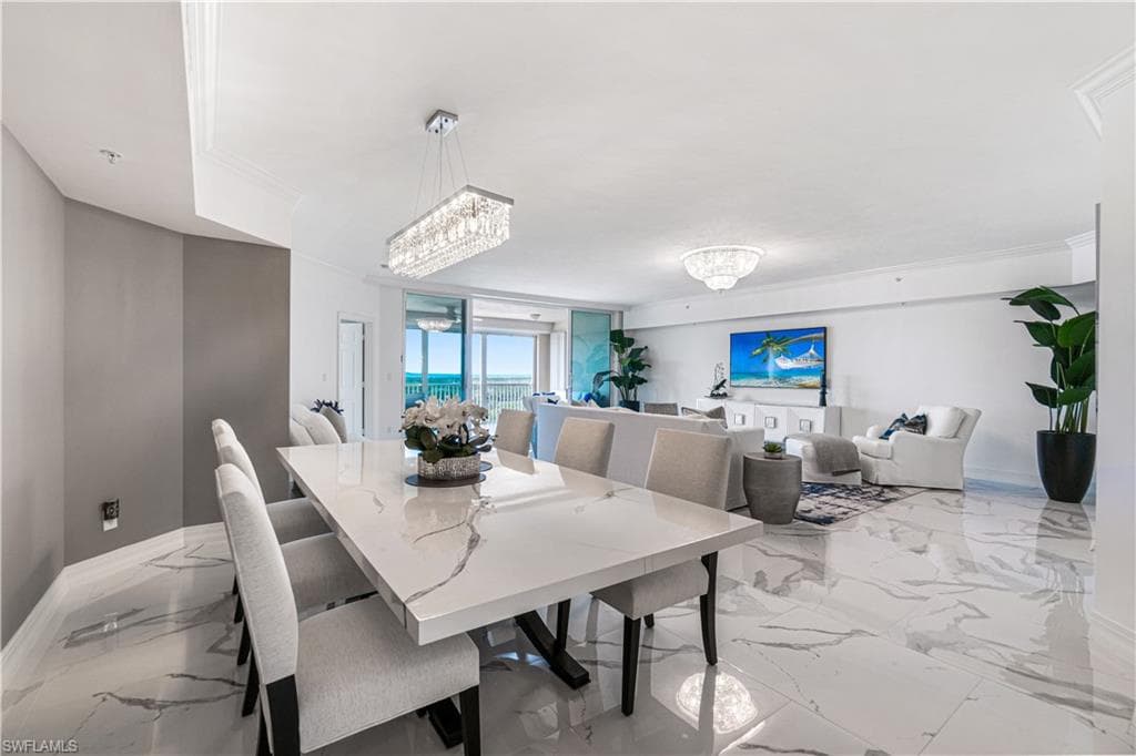 435 Dockside Dr B702, Naples, FL 34110-7
