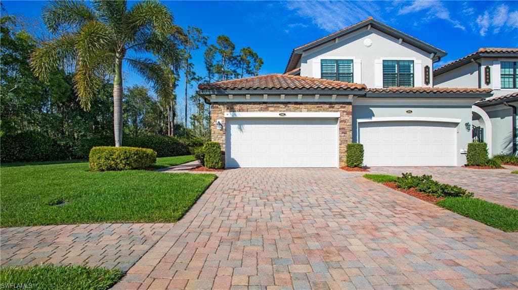 9496 Casoria Ct 101, Naples, FL 34113-28