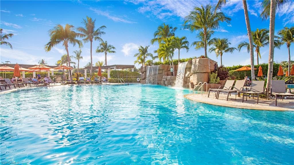 9496 Casoria Ct 101, Naples, FL 34113-39