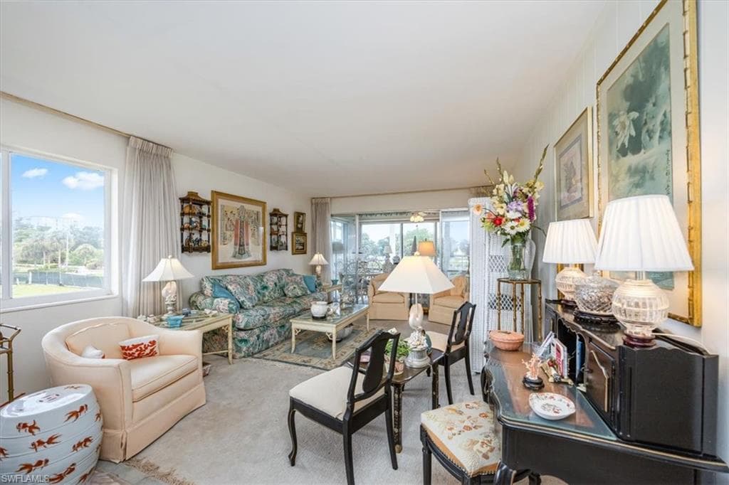 1550 Gulf Shore Blvd N W2, Naples, FL 34102-6