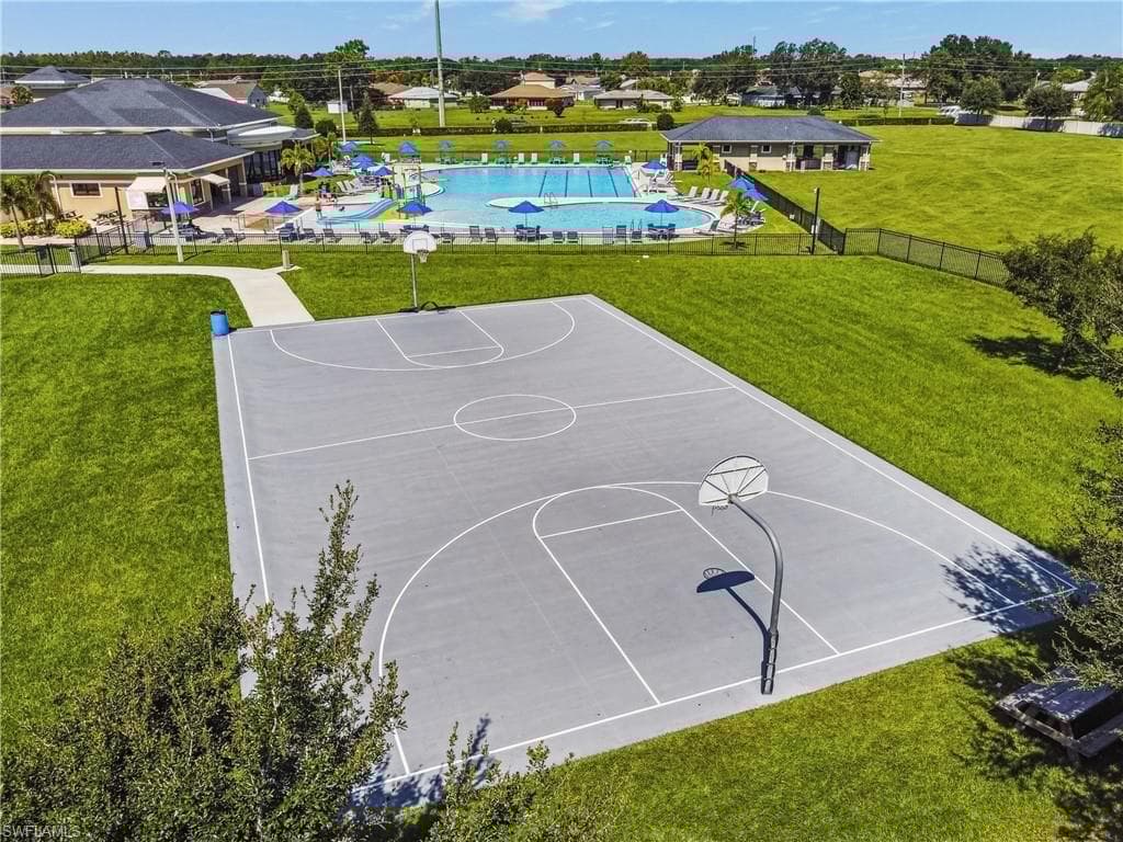 1606 Pickerel Ct, Kissimmee, FL 34759-40