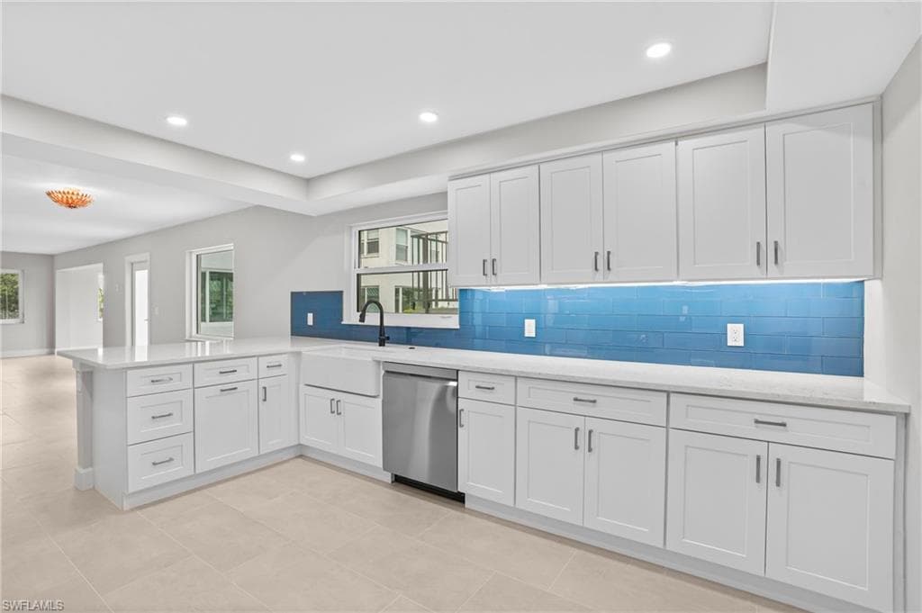 1100 8th Ave S 128h, Naples, FL 34102-4