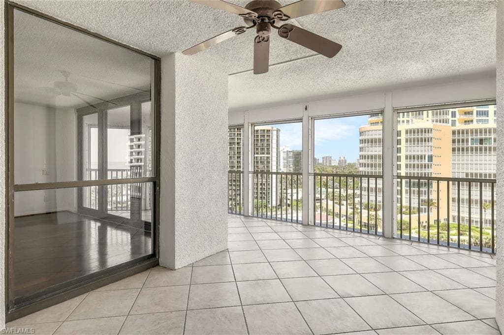 4401 Gulf Shore Blvd N 1104, Naples, FL 34103-6