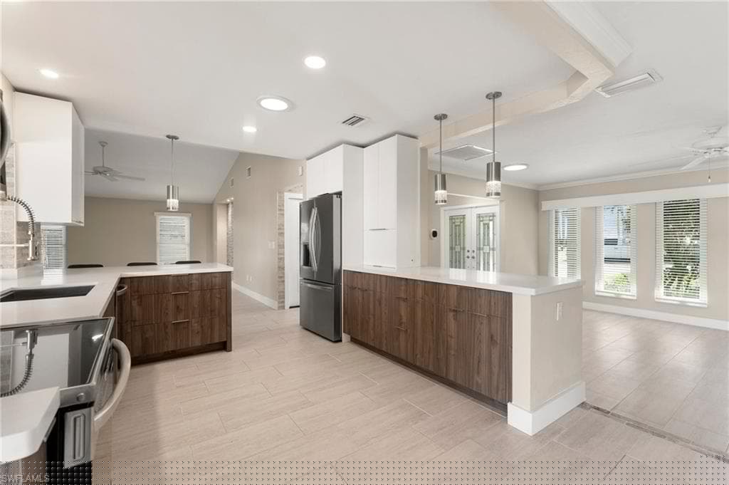 124 North Shore Ave, North Fort Myers, FL 33917-7
