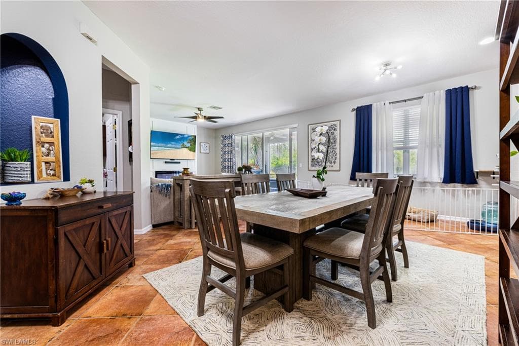 14077 Danpark Loop, Fort Myers, FL 33912-8