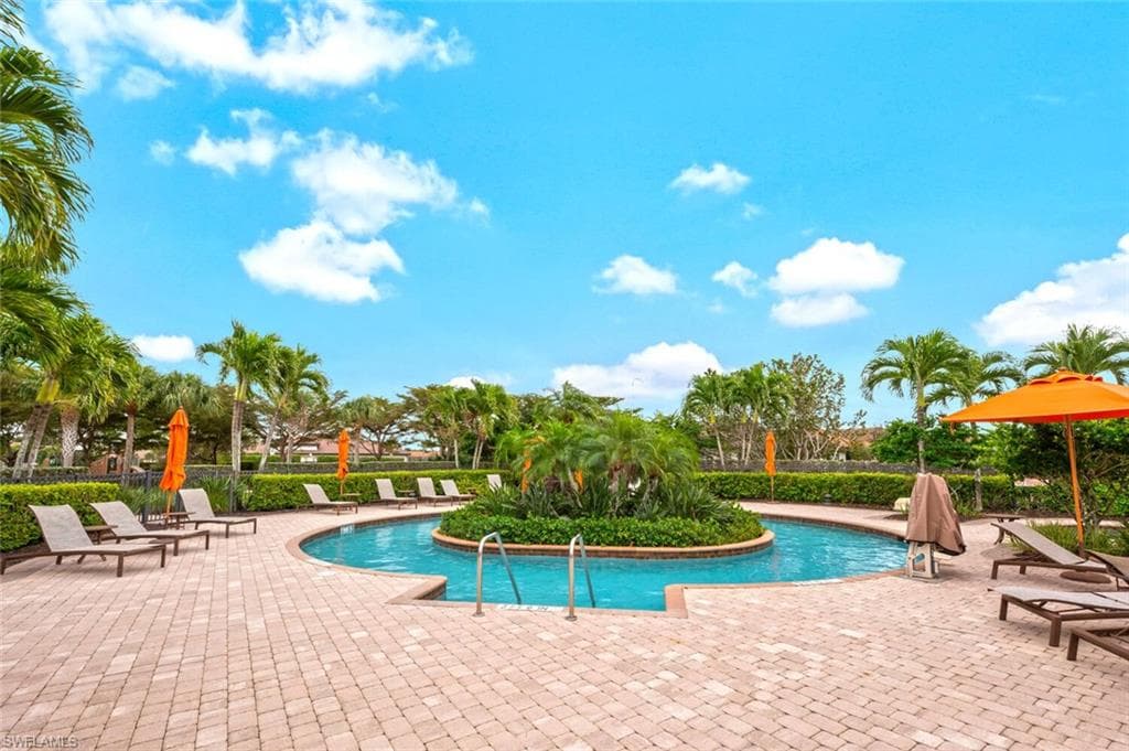 8209 Lucello Ter W, Naples, FL 34114-17