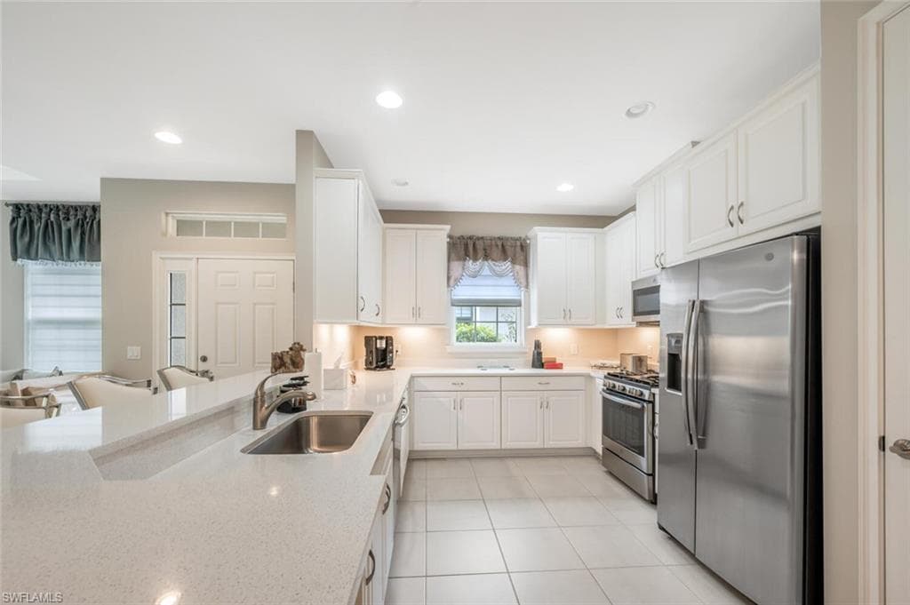 8209 Lucello Ter W, Naples, FL 34114-8