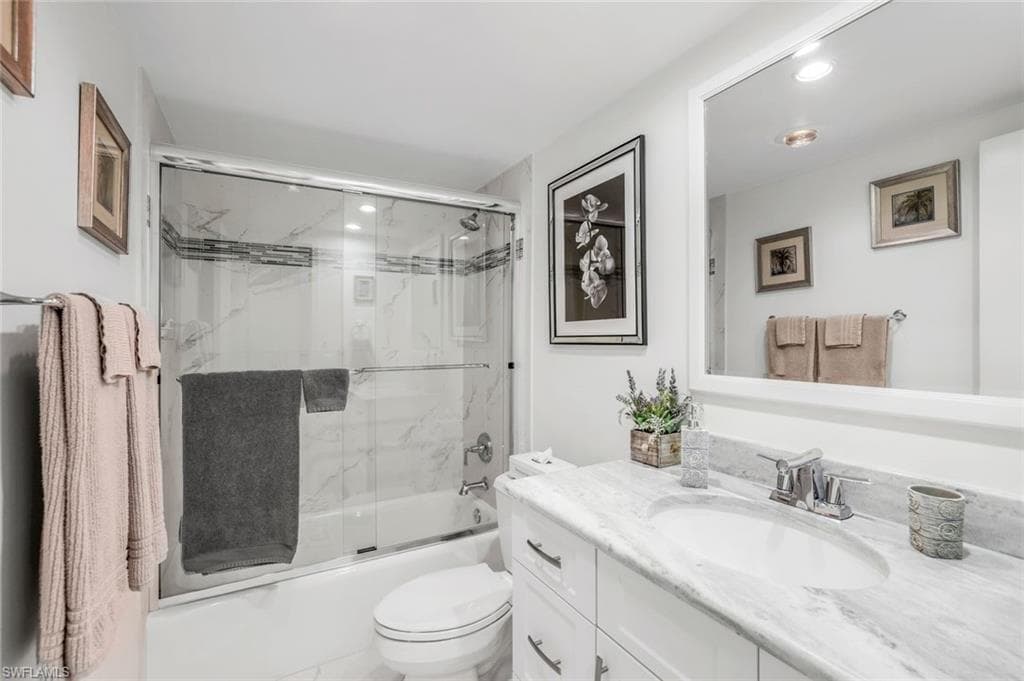 180 Seaview Ct 400, Marco Island, FL 34145-20