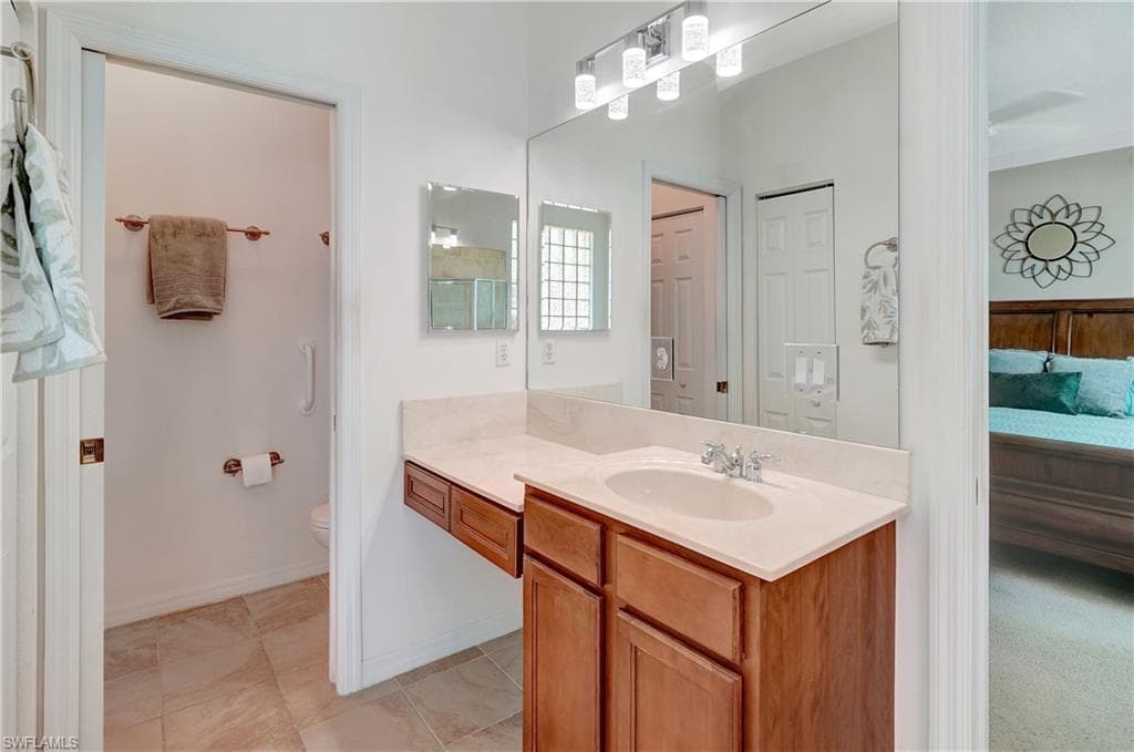 1892 Par Dr, Naples, FL 34120-32
