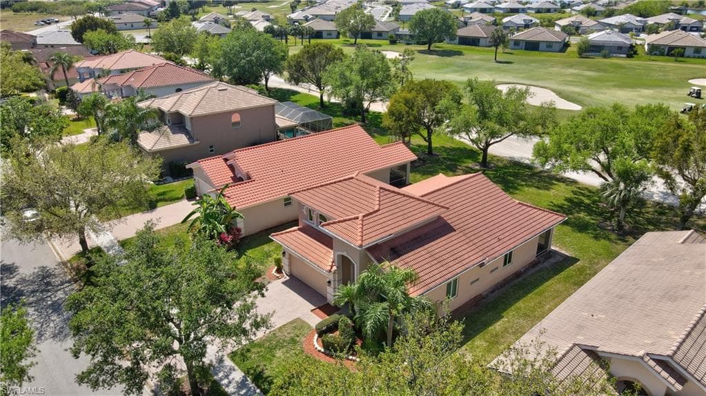 1892 Par Dr, Naples, FL 34120-6