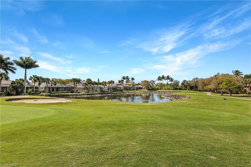 8910 Shenendoah Cir, Naples, FL 34113-41