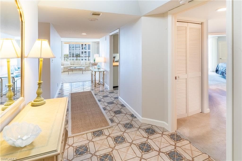 4901 Gulf Shore Blvd N 903, Naples, FL 34103-4