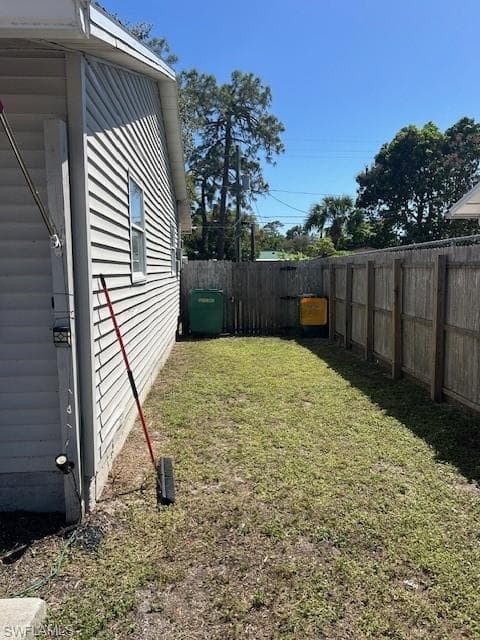 5422 Hardee St, Naples, FL 34113-7