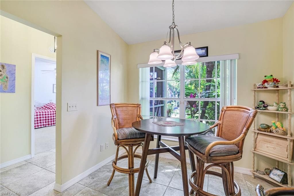 914 Augusta Blvd 7, Naples, FL 34113-10