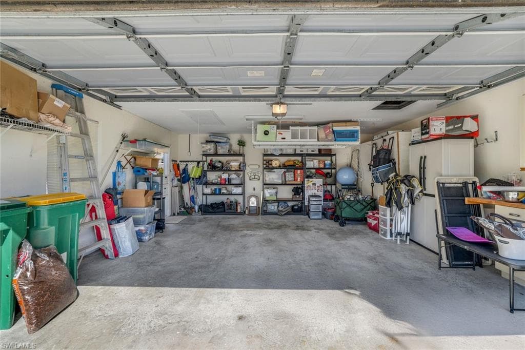 914 Augusta Blvd 7, Naples, FL 34113-22