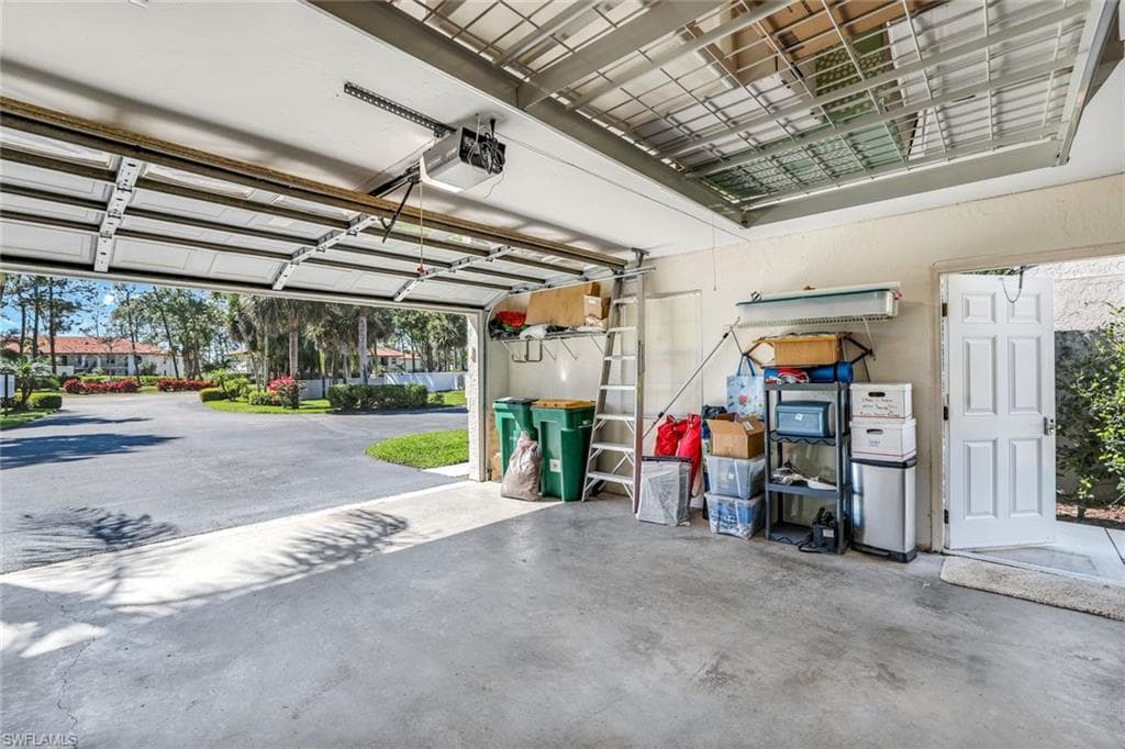 914 Augusta Blvd 7, Naples, FL 34113-23