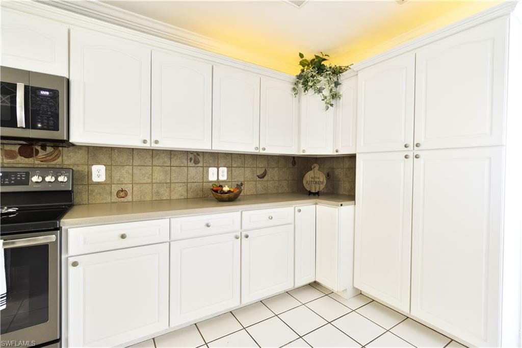 4101 29th Pl SW, Naples, FL 34116-13