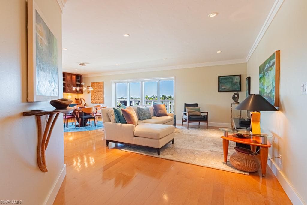 1325 7th St S 6a, Naples, FL 34102-13