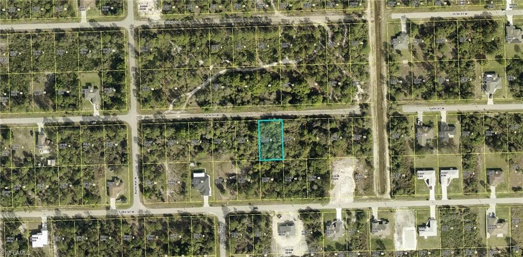 3223 54th St W, Lehigh Acres, FL 33971-3