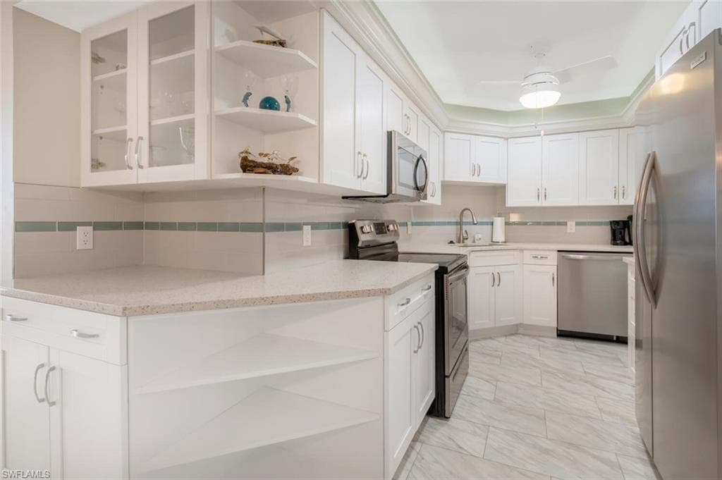 4005 Gulf Shore Blvd N 805, Naples, FL 34103-12