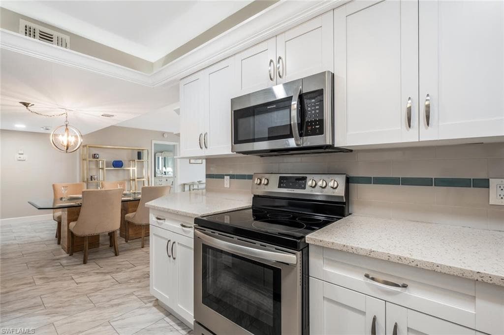 4005 Gulf Shore Blvd N 805, Naples, FL 34103-14