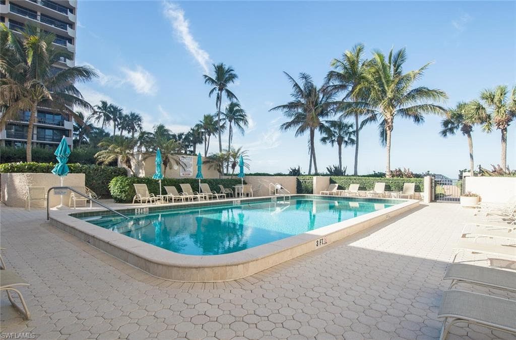 4005 Gulf Shore Blvd N 805, Naples, FL 34103-29