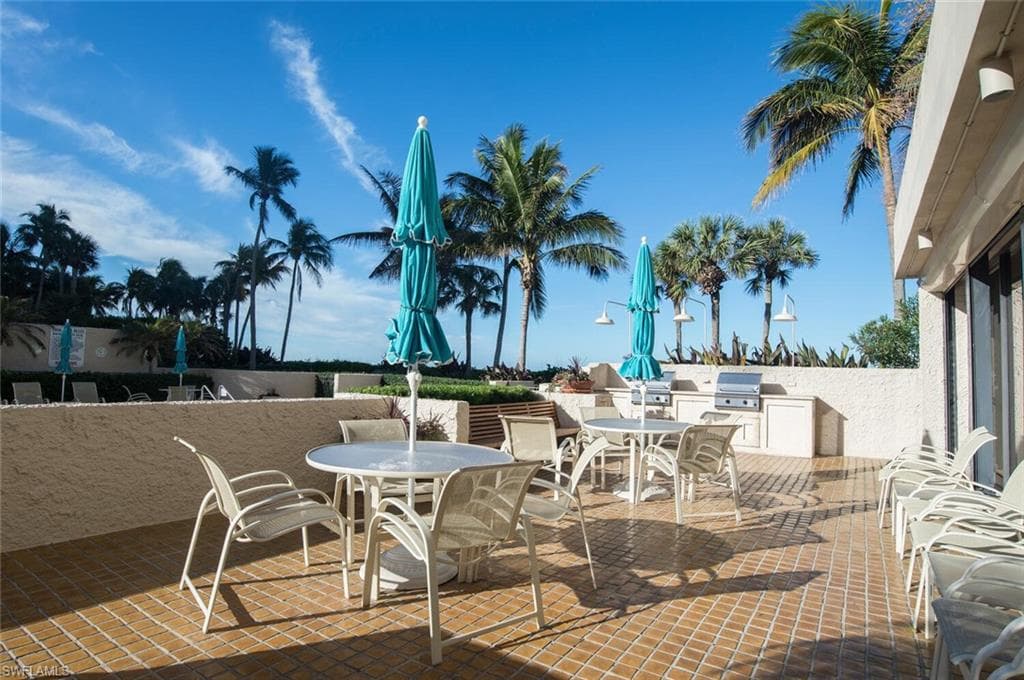 4005 Gulf Shore Blvd N 805, Naples, FL 34103-30