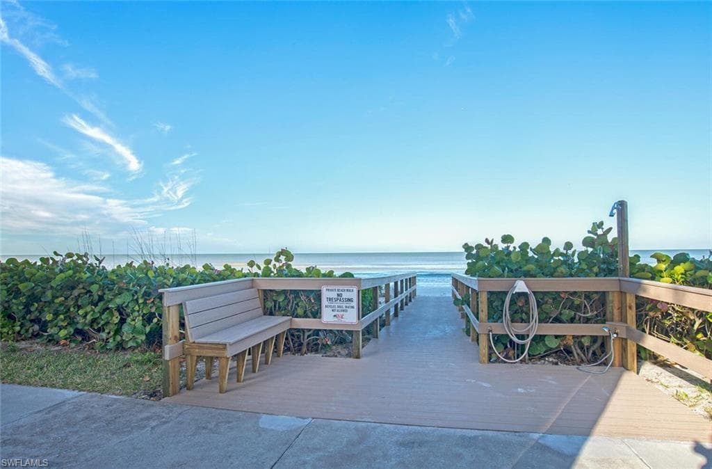 4005 Gulf Shore Blvd N 805, Naples, FL 34103-33