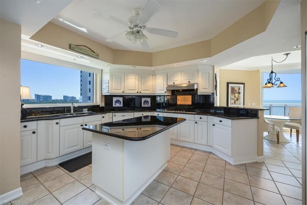8231 Bay Colony Dr 1101, Naples, FL 34108-12