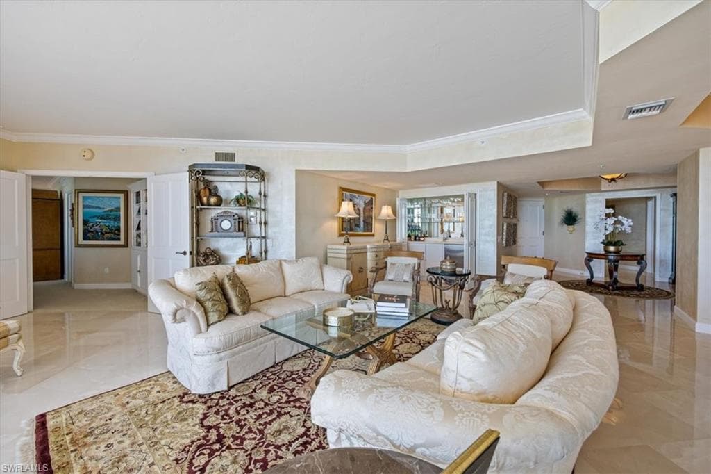 8231 Bay Colony Dr 1101, Naples, FL 34108-8