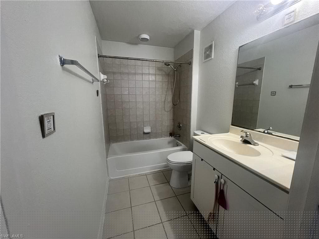 14895 Pleasant Bay Ln 5104, Naples, FL 34119-27