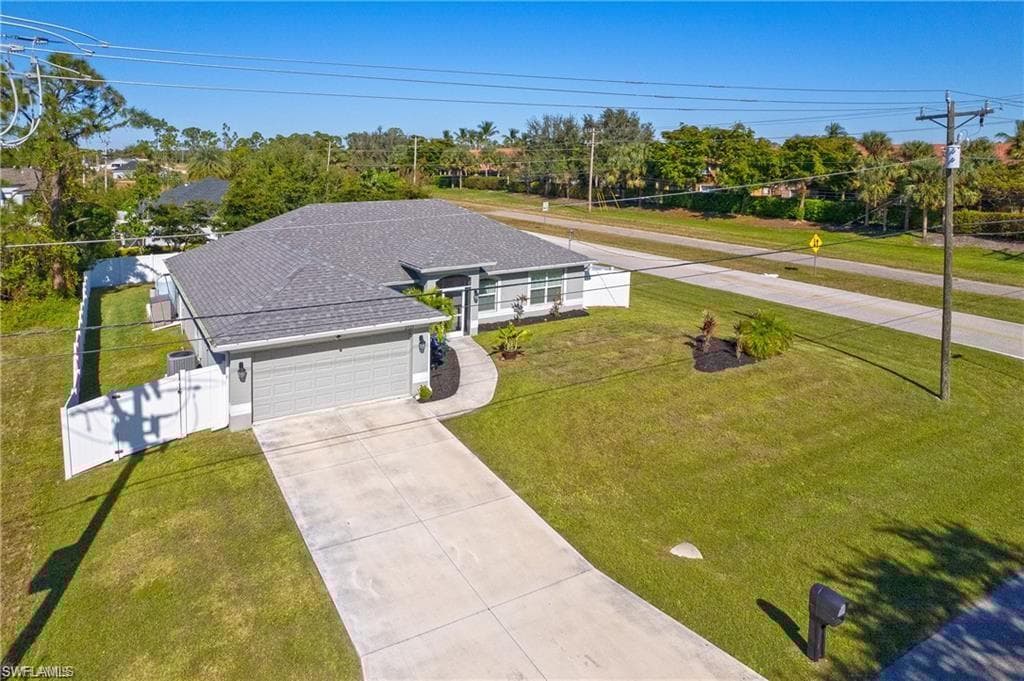 2325 33rd St, Cape Coral, FL 33909-26