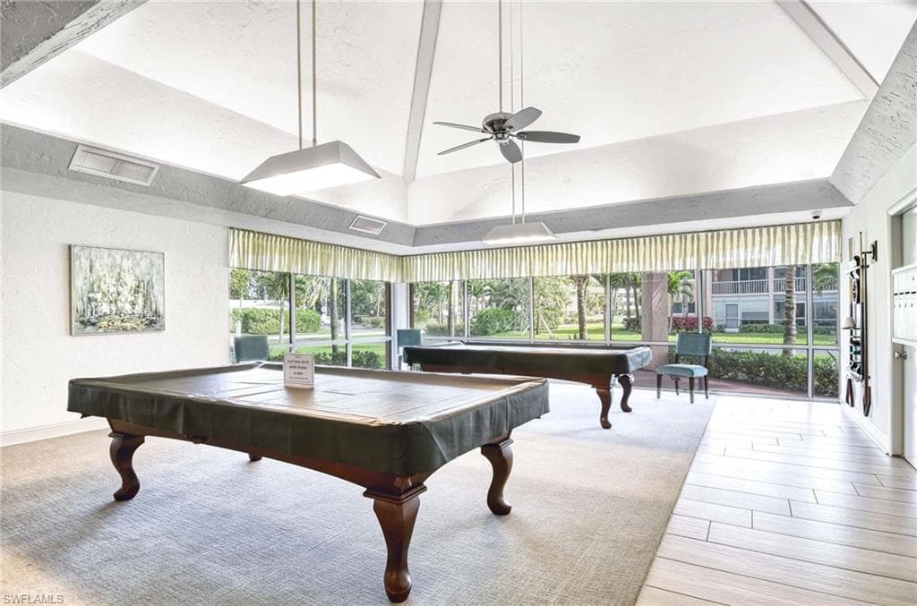175 Turtle Lake Ct #112, Naples, FL 34105-18