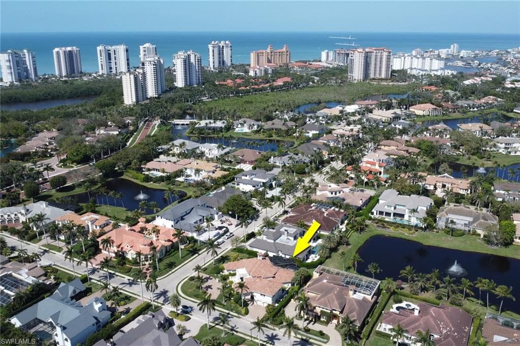355 Sedgwick Ct, Naples, FL 34108-43