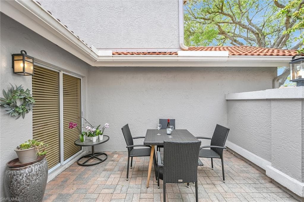 1744 San Bernadino Way, Naples, FL 34109-12