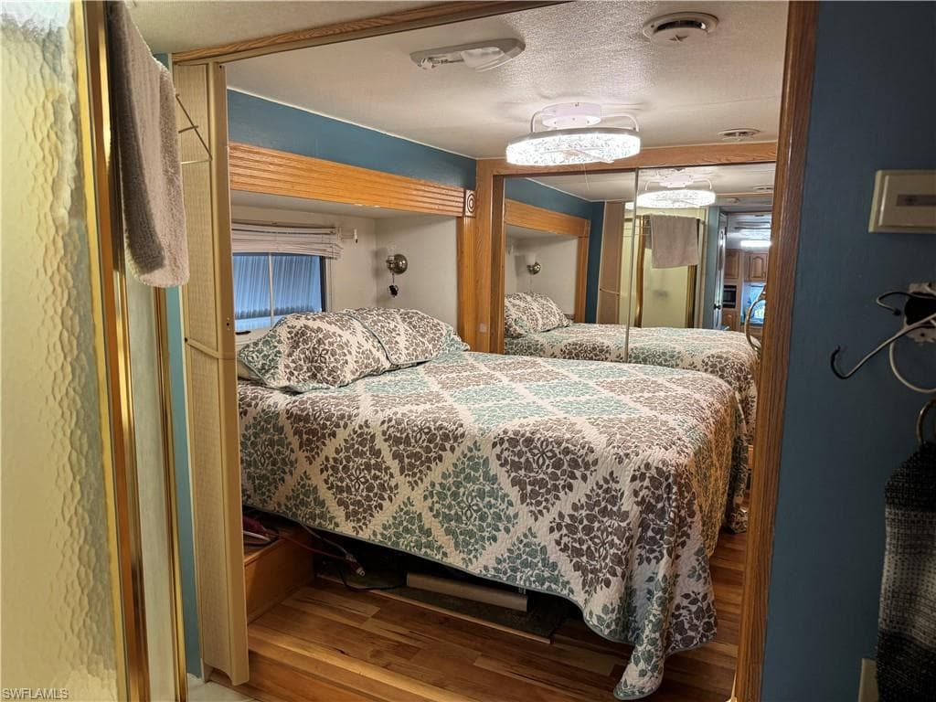 158 Cheetah Dr 158, Naples, FL 34114-12