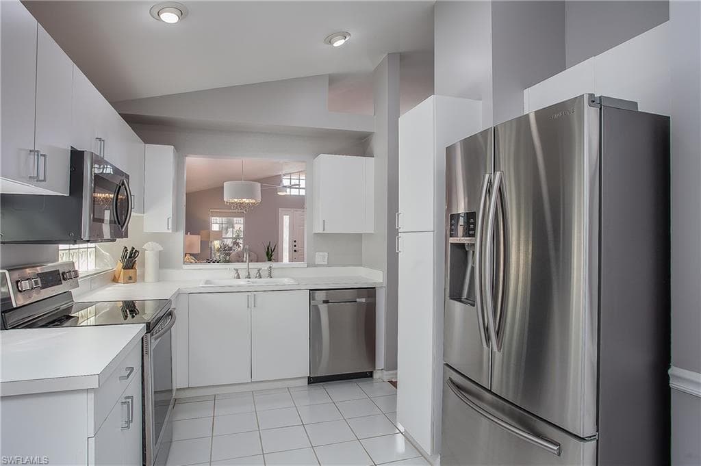 3416 Fuchsia Ct 28, Naples, FL 34112-8