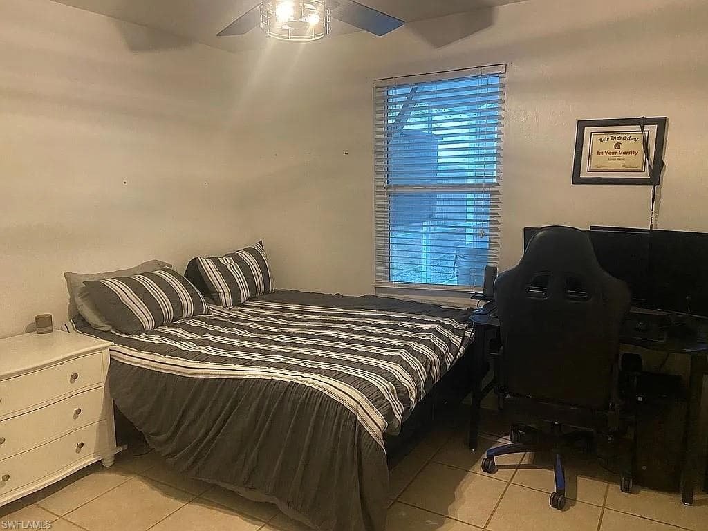 125 11th St, Cape Coral, FL 33909-15